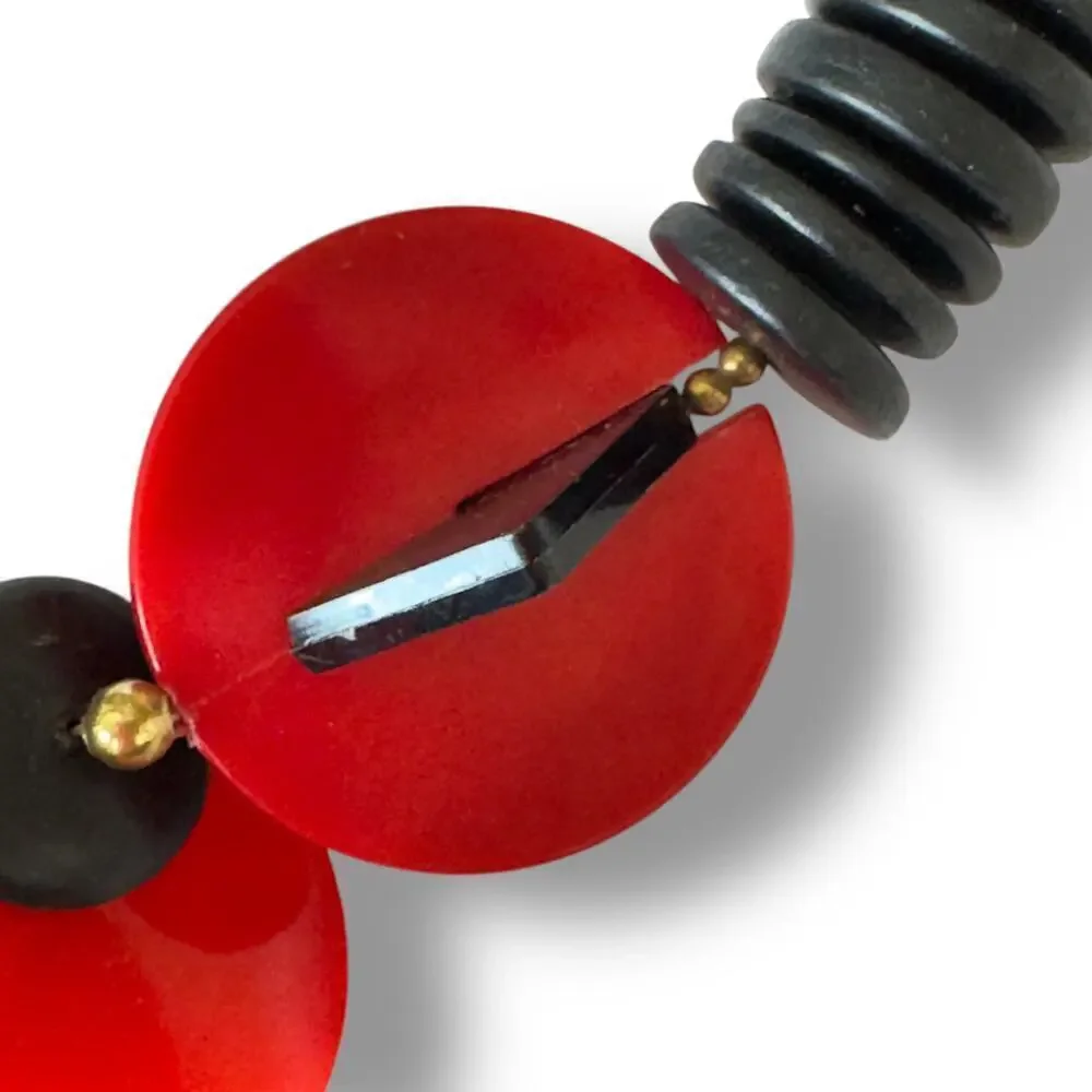 Vintage Geometric 80s Black & Red Acrylic 16” Wooden Disc Bead Choker Necklace